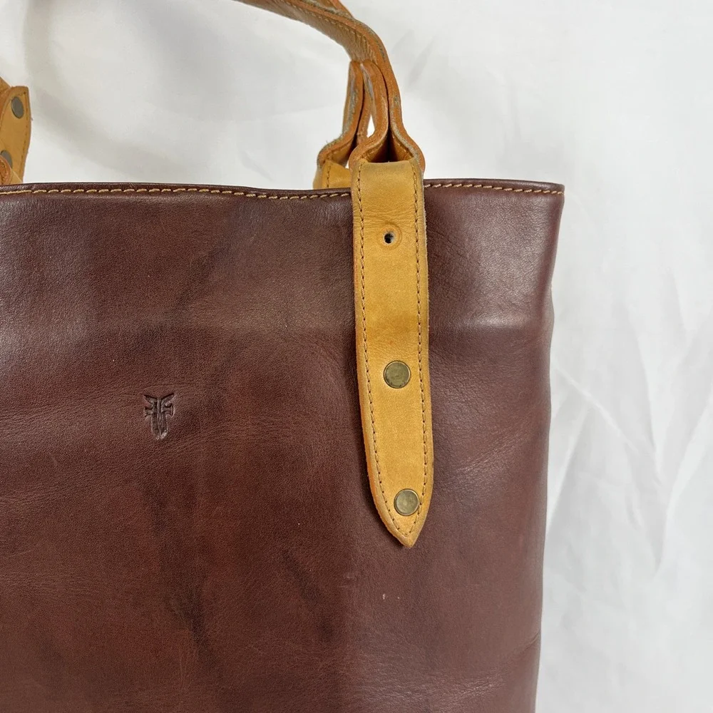 VINTAGE Frye Cognac Brown Leather Hobo Medium‎ Tote Bag